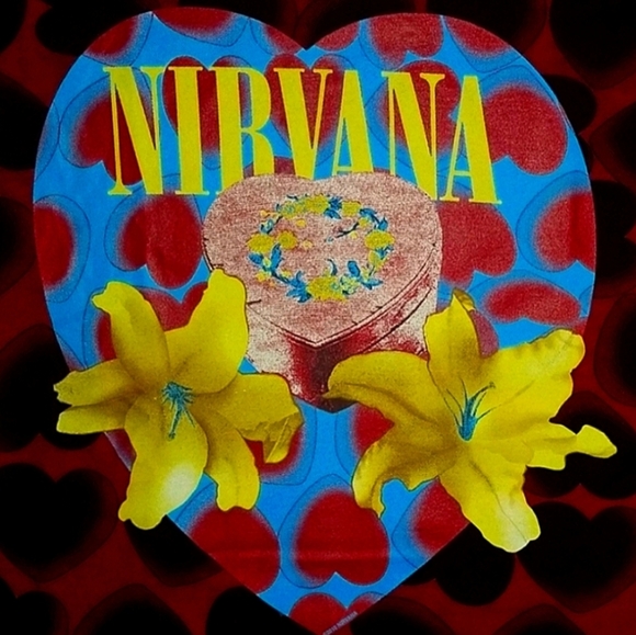 Nirvana Heart Shaped Box Red Dye Band Shirt - Picture 3 of 5